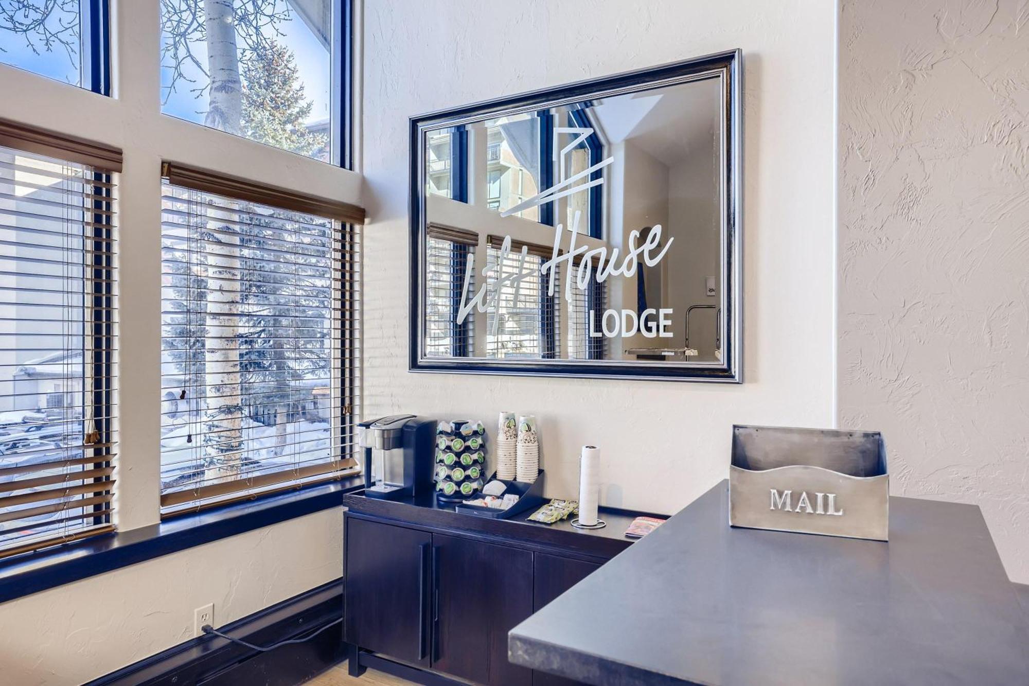 Lift House Lodge, Remodeled Downtown Lionshead Studio Condo Vail Exterior foto